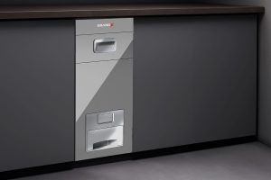 THÙNG GẠO MẶT KÍNH NÚT NHẤN XR.G302G